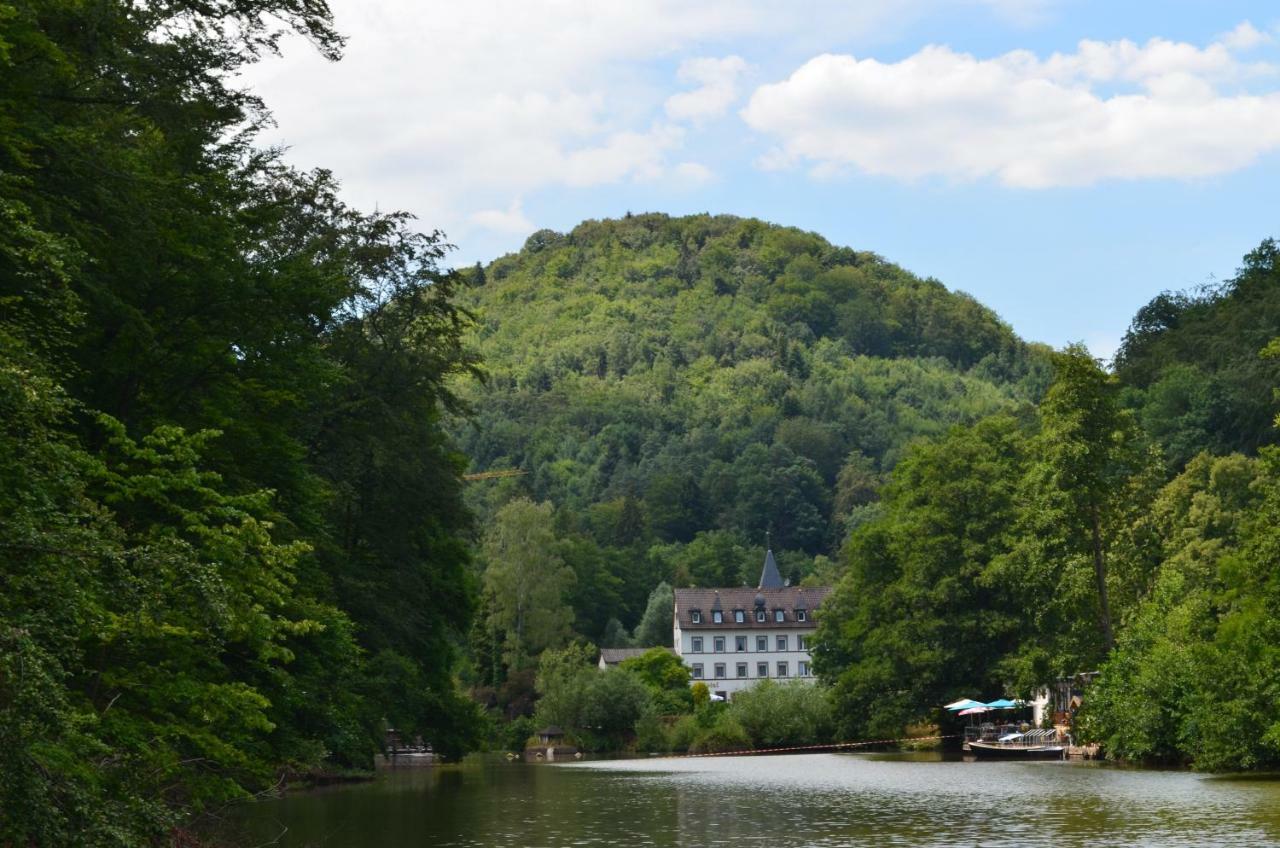 Ferienwohnung Berger Kurparkresidenz Bad Bergzabern Luaran gambar